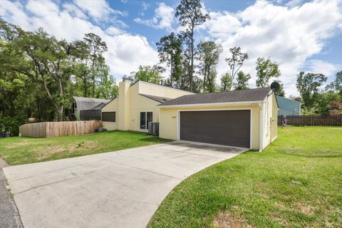 Tiny photo for 1607 Seminole Drive, Tallahassee, FL 32301 (MLS # 398179)