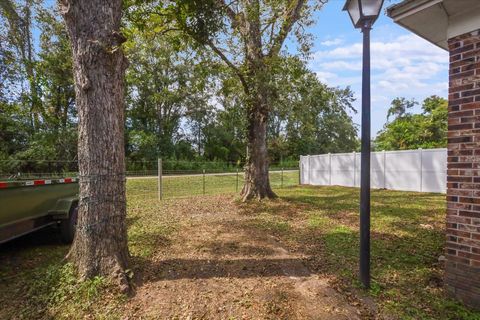 Tiny photo for 1820 Keith Street, Tallahassee, FL 32310 (MLS # 391798)