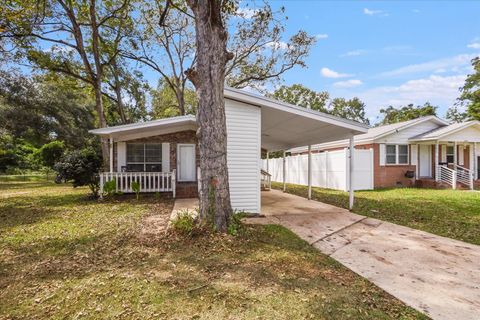 Photo of 1820 Keith Street, Tallahassee, FL 32310 (MLS # 391798)