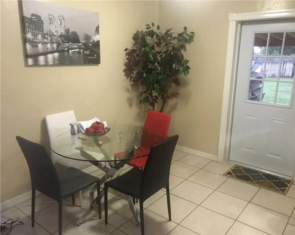 Photo of 6815 S 32nd Avenue, Tampa, FL 33619 (MLS # 392120)