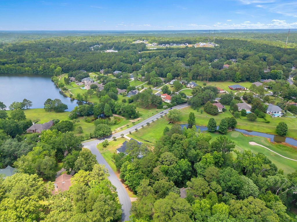 Photo of Heritage Ridge Road #II, Tallahassee, FL 32312 (MLS # 386692)