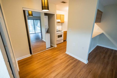 Tiny photo for 317 Mabry Street #513, Tallahassee, FL 32304 (MLS # 396154)