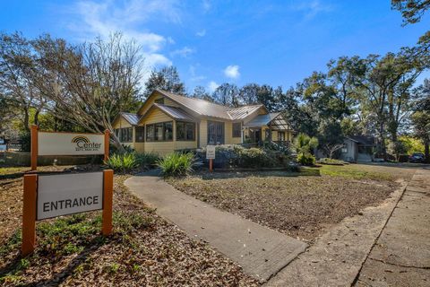 Photo of 847 E PARK Avenue, Tallahassee, FL 32301 (MLS # 395486)