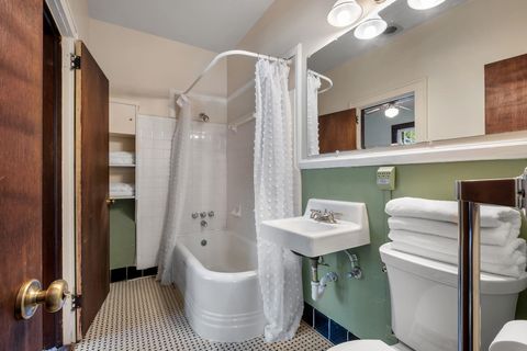 Tiny photo for 847 E PARK Avenue, Tallahassee, FL 32301 (MLS # 395486)