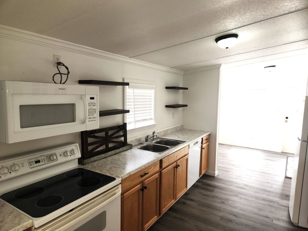 Photo of 17446 Guilford Court, Blountstown, FL 32424 (MLS # 391996)