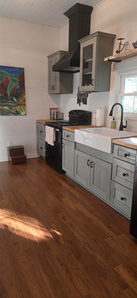 Tiny photo for 1721 Old Fort Drive, Tallahassee, FL 32301 (MLS # 394138)