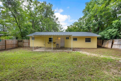 Tiny photo for 1919 Karen Lane, Tallahassee, FL 32304 (MLS # 401874)