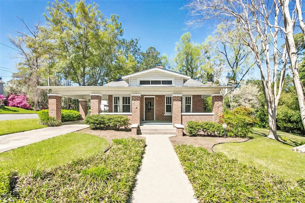 Photo of 602 McDaniel Street, Tallahassee, FL 32303 (MLS # 386614)