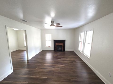 Tiny photo for 19285 NW SR 20, Bristol, FL 32321 (MLS # 398054)