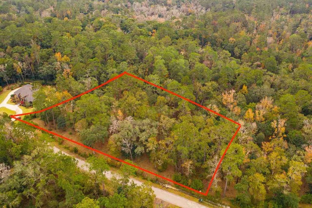 Photo of Lot 13 Phipps Point Road, Tallahassee, FL 32309 (MLS # 394246)