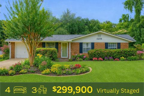 Photo of 1809 Quince Drive, Tallahassee, FL 32308 (MLS # 392438)