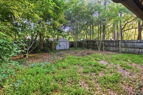 Tiny photo for 2020 Canewood Court #A, Tallahassee, FL 32303 (MLS # 399956)