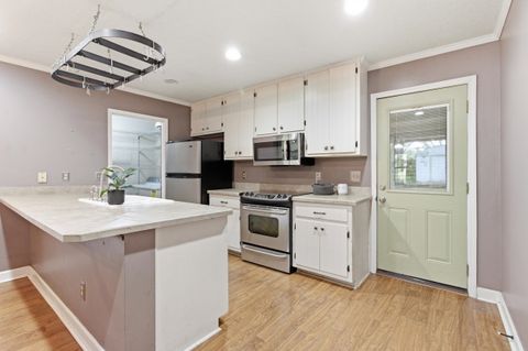 Tiny photo for 2020 Canewood Court #A, Tallahassee, FL 32303 (MLS # 399956)