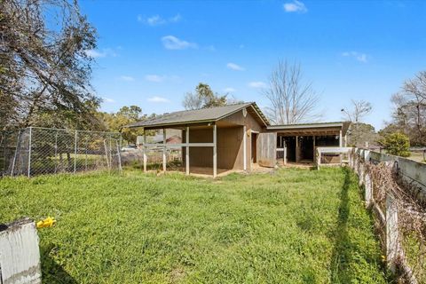 Tiny photo for 4699 Shady Rest Road, Havana, FL 32333 (MLS # 396987)
