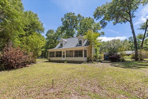 Tiny photo for 2758 DEBORAH Drive, Tallahassee, FL 32310 (MLS # 386674)