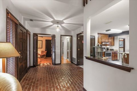 Tiny photo for 2424 Winthrop Road, Tallahassee, FL 32308 (MLS # 393781)