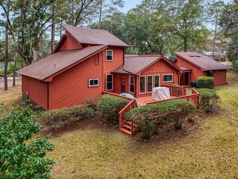 Tiny photo for 2424 Winthrop Road, Tallahassee, FL 32308 (MLS # 393781)