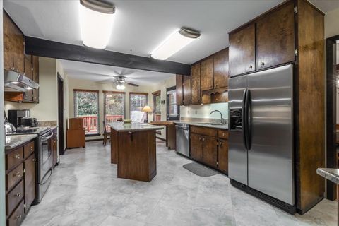 Tiny photo for 2424 Winthrop Road, Tallahassee, FL 32308 (MLS # 393781)