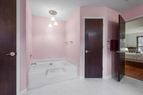 Tiny photo for 2424 Winthrop Road, Tallahassee, FL 32308 (MLS # 393781)