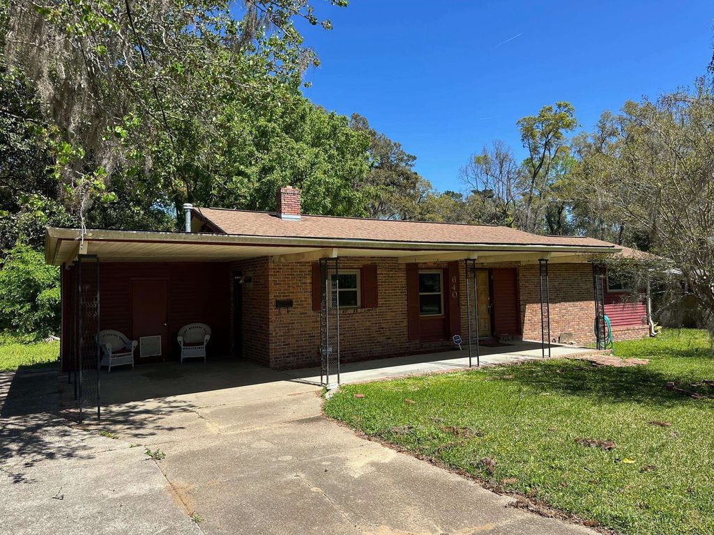 Photo of 640 Voncile Avenue, Tallahassee, FL 32303 (MLS # 387075)