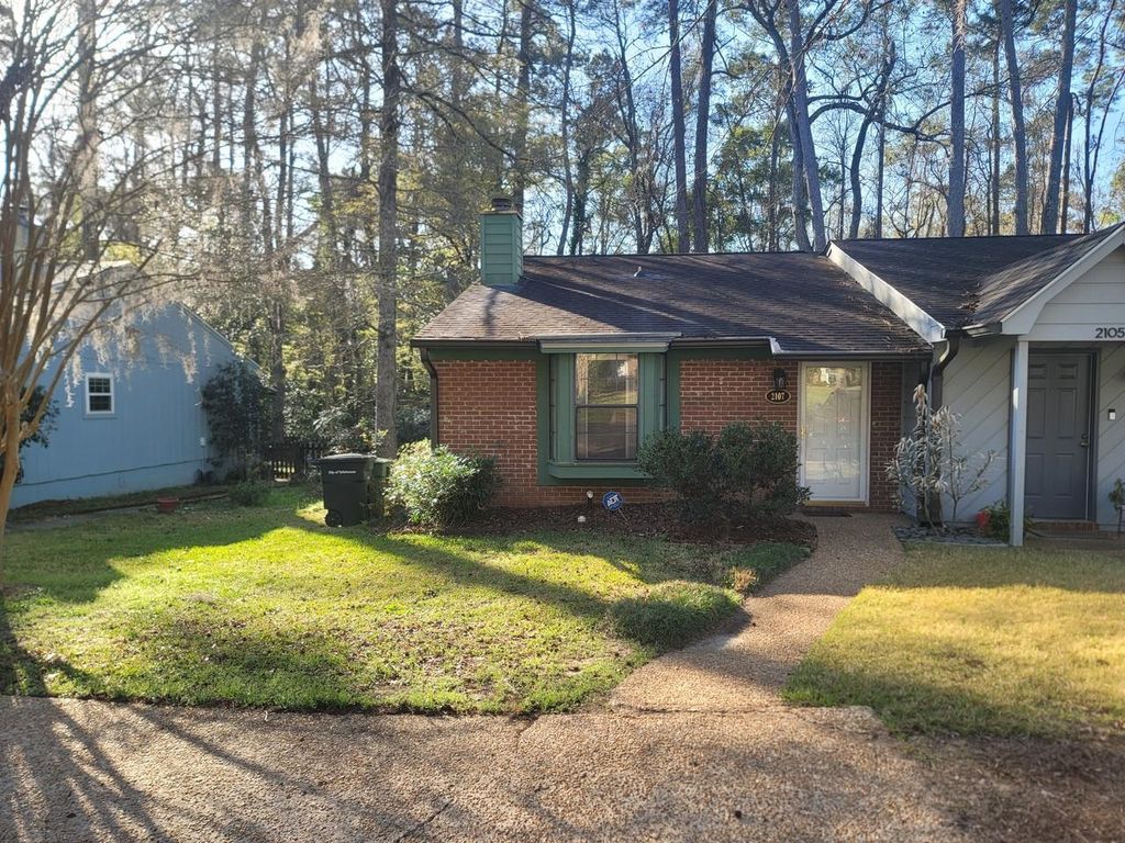 Photo of 2107 Victory Garden Lane, Tallahassee, FL 32301 (MLS # 396861)