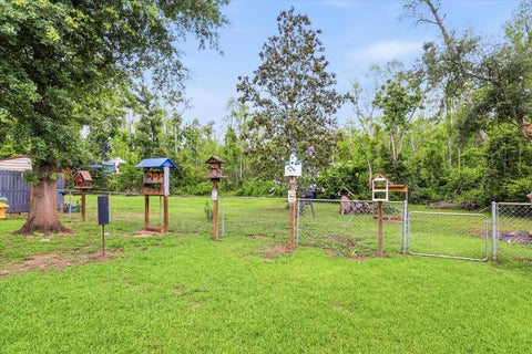 Tiny photo for 3945 CALLE DE SANTOS Road, Tallahassee, FL 32311 (MLS # 400718)