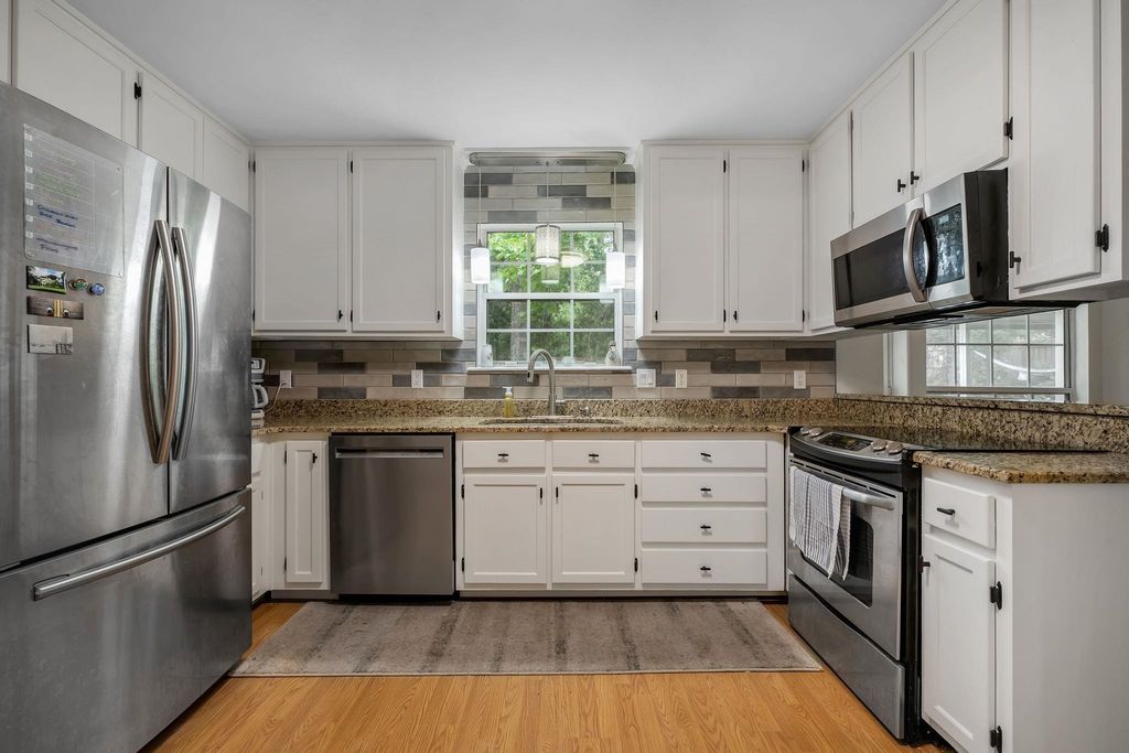 Photo of 11045 Wildlife Trail, Tallahassee, FL 32312 (MLS # 399383)