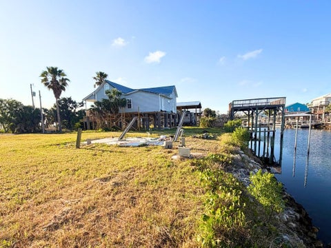 Tiny photo for 20460 Ponce De Leon Road, Perry, FL 32348 (MLS # 401791)