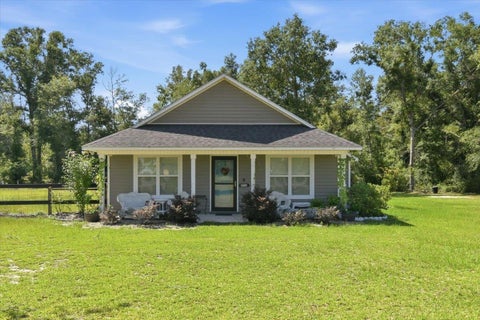 Tiny photo for 231 NE Green Tree Terrace, Lee, FL 32059 (MLS # 401913)