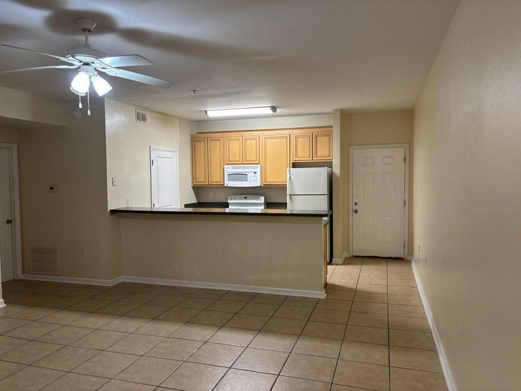 Photo of 500 McKeithan Street #121, Tallahassee, FL 32304 (MLS # 400149)