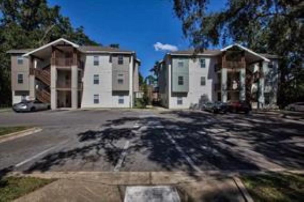 Photo of 500 McKeithan Street #121, Tallahassee, FL 32304 (MLS # 400149)