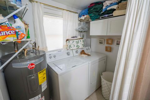 Tiny photo for 1921 Longview Dr Dr, Tallahassee, FL 32303 (MLS # 395503)