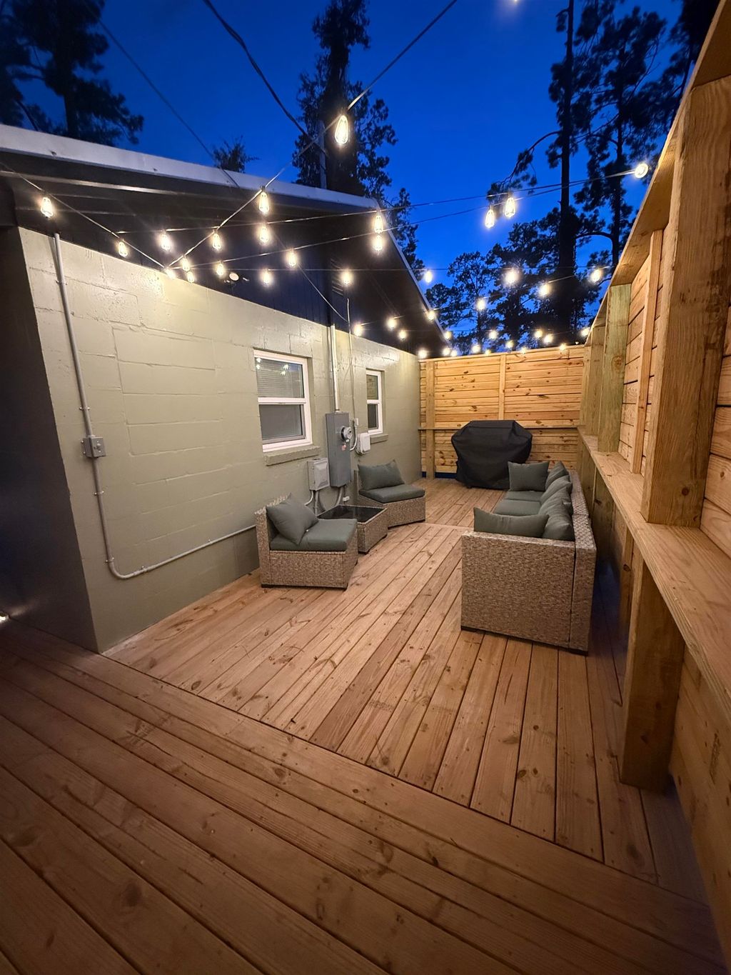 Photo of 742 Parklawn Court, Tallahassee, FL 32304 (MLS # 394494)