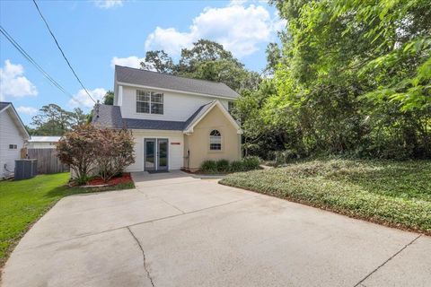 Tiny photo for 1461 Pine Street, Tallahassee, FL 32303 (MLS # 397669)