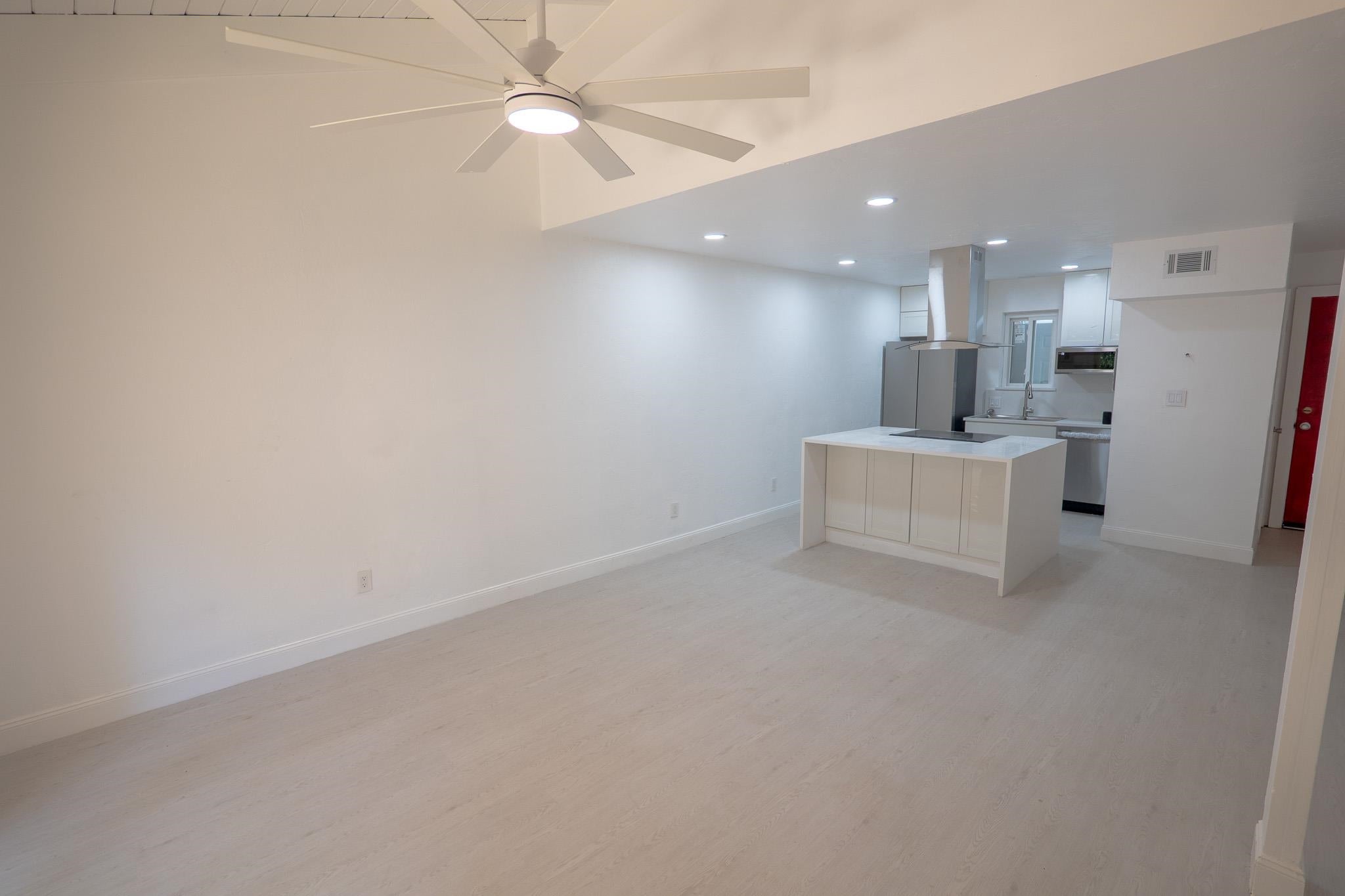 302 Vantage Point Lane 4, 5, & 6
