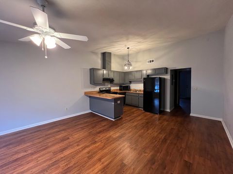 Tiny photo for 218 White Drive #D, Tallahassee, FL 32304 (MLS # 399061)