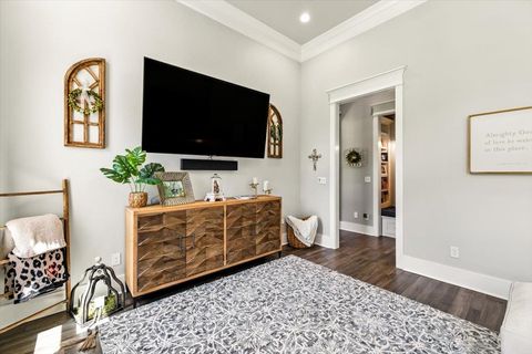 Tiny photo for 7083 Grenville Road, Tallahassee, FL 32309 (MLS # 390591)