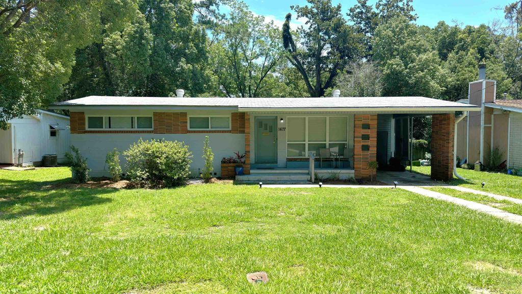 Photo of 1677 Mayhew Street, Tallahassee, FL 32304 (MLS # 396488)
