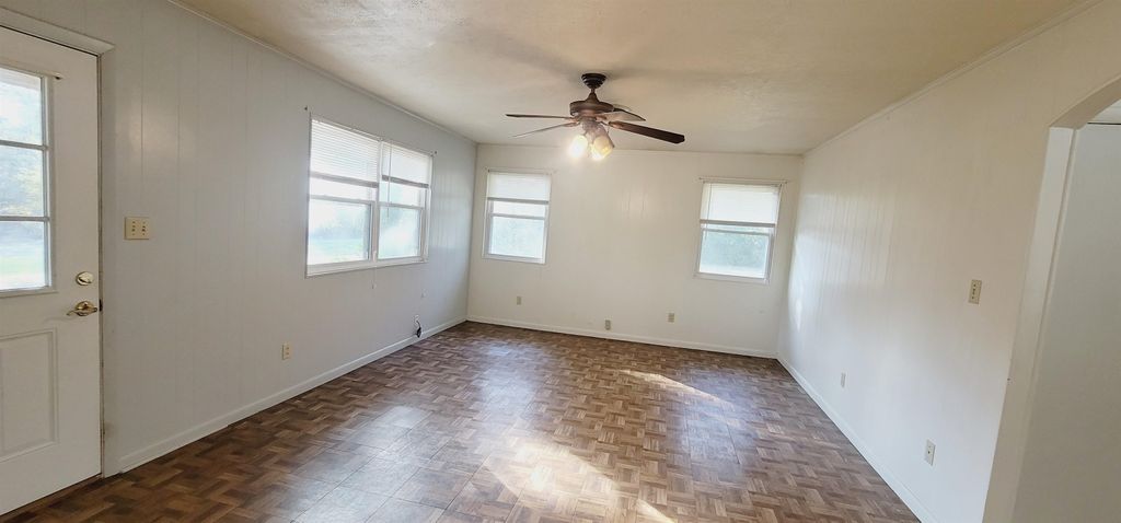 Photo of 11 Trails End Road, Quincy, FL 32351 (MLS # 395795)