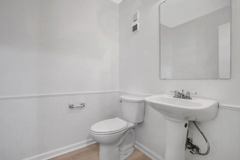 Tiny photo for 1986 Portland Avenue, Tallahassee, FL 32303 (MLS # 393194)