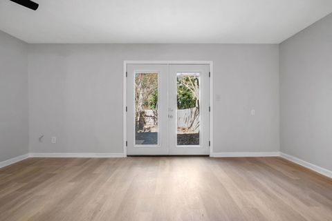 Tiny photo for 1986 Portland Avenue, Tallahassee, FL 32303 (MLS # 393194)