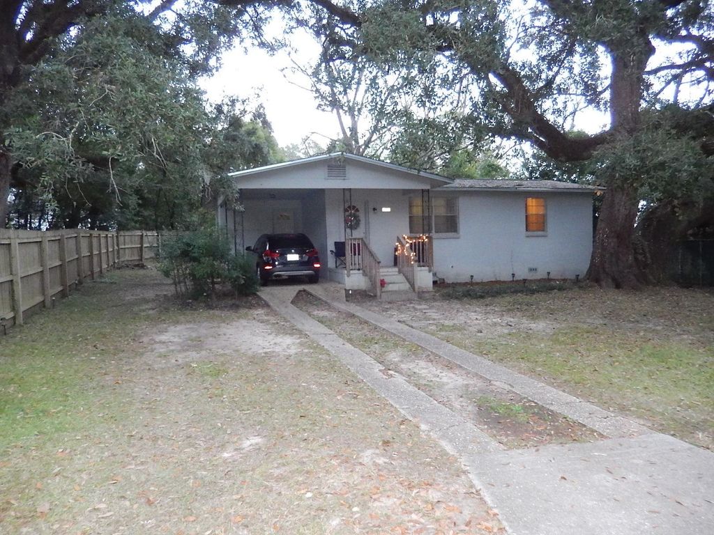 Photo of 1409 Glenda Drive, Tallahassee, FL 32304 (MLS # 394443)