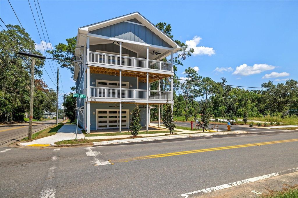 Photo of 1735 JacksonBluff Road #1, Tallahassee, FL 32311 (MLS # 393411)