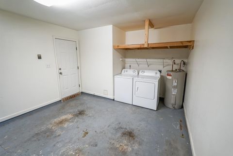 Tiny photo for 2143 Delta Way, Tallahassee, FL 32303 (MLS # 397876)