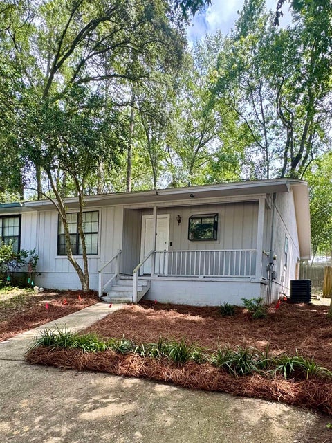 Photo of 1813 Meriadoc Road, Tallahassee, FL 32303 (MLS # 402804)