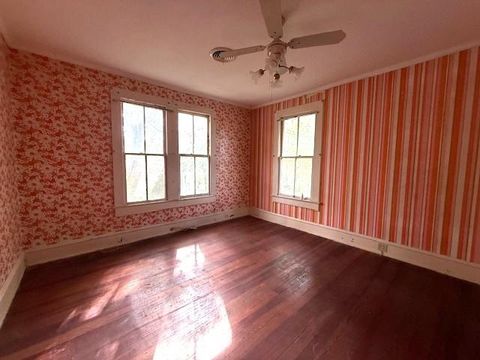 Tiny photo for 319 W King Street, Tallahassee, FL 32351 (MLS # 398074)