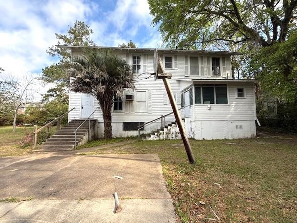 Photo of 319 W King Street, Tallahassee, FL 32351 (MLS # 398074)