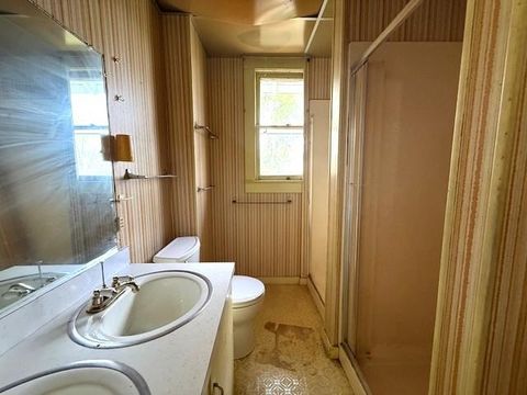 Tiny photo for 319 W King Street, Tallahassee, FL 32351 (MLS # 398074)