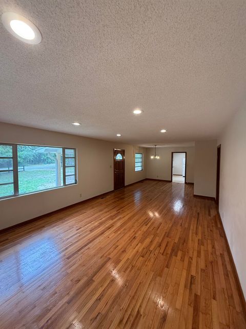 Tiny photo for 5525 Springhill Road, Tallahassee, FL 32305 (MLS # 400470)