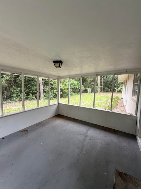 Tiny photo for 5525 Springhill Road, Tallahassee, FL 32305 (MLS # 400470)